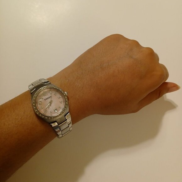 Glitzy Fossil AM-4175 MOP Dial Crystal Bezel All Stainless Women's Dress Watch - Picture 4 of 13